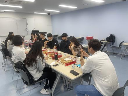 1학년 지도학생 간담회(한용수 교수님)